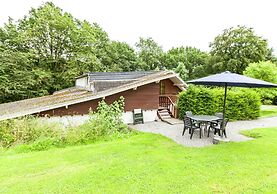 Gorgeous Apartment in Bohon With Garden Furniture and BBQ