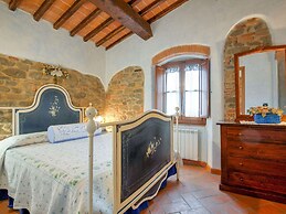 Lovely Farmhouse in Pian di Sco With Barbecue