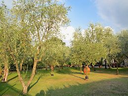 Lovely Farmhouse in Pian di Sco With Barbecue