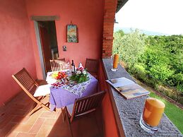 Lovely Farmhouse in Pian di Sco With Barbecue