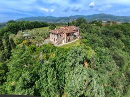 Lovely Farmhouse in Pian di Sco With Barbecue