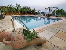 Lovely Farmhouse in Pian di Sco With Barbecue