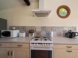 Pleasant Holiday Home in Touffailles With Sauna
