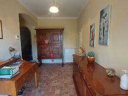 Simplistic Holiday Home in Pistoia With Terrace & Garden