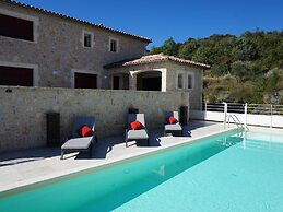 Magnificent Villa in Saint-ambroix With Private Pool