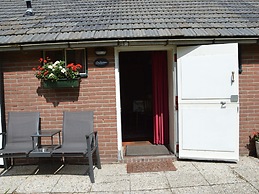 Cozy Holiday Home in Bergen op Zoom With Garden