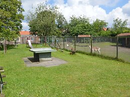 Cozy Holiday Home in Bergen op Zoom With Garden