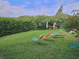 Spacious Farmhouse in Apecchio With Pool