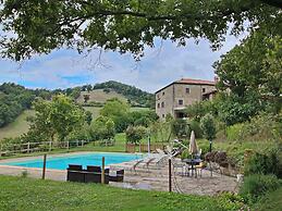 Spacious Farmhouse in Apecchio With Pool