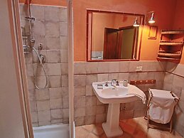 Spacious Farmhouse in Apecchio With Pool