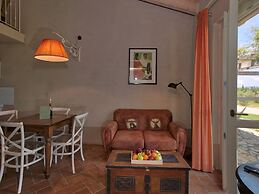 Resort With Pool, Wellness Area and air Conditioning