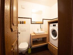 Beautiful Holiday Apartment in Umhausen With two Balconies