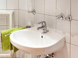 Beautiful Holiday Apartment in Umhausen With two Balconies