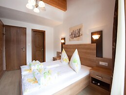 Beautiful Holiday Apartment in Umhausen With two Balconies