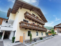 Beautiful Holiday Apartment in Umhausen With two Balconies