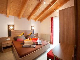 Beautiful Holiday Apartment in Umhausen With two Balconies