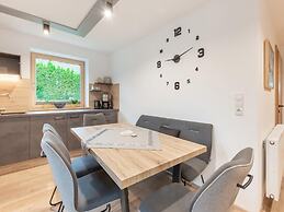 Beautiful Holiday Apartment in Umhausen With two Balconies