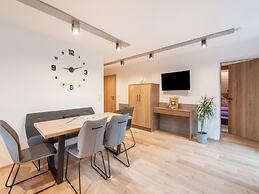 Beautiful Holiday Apartment in Umhausen With two Balconies