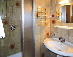 Apartment in Fugen With Parking Space