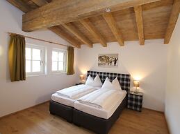 Modern Chalet With Sauna Near ski Area in Saalbach-hinterglemm / Salzb