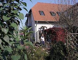 Apartment in Luckaitztal-gossda With Parking Space