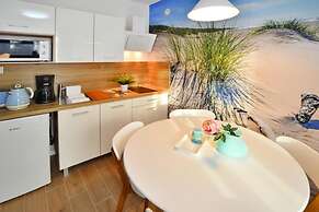 Apartment in Kolobrzeg With Parking Space