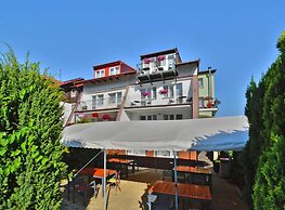 Apartment in Kolobrzeg With Parking Space