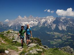 Lush Apartment With Private Sauna