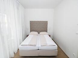 Lush Apartment With Private Sauna