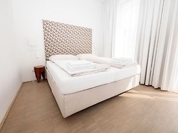 Lush Apartment With Private Sauna