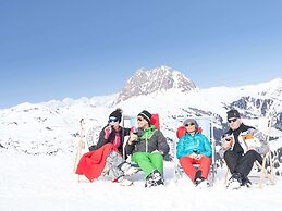 Apartment in Bramberg am Wildkogel With Parking Space