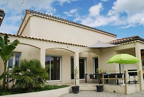 Chic Holiday Home in Pradons With Swimming Pool
