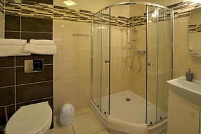 Comfortable Premium Class Apartment, Shared Swimming Pool, Gaski