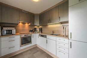 Apartment in Friedrichskoog-spitze With Parking Space
