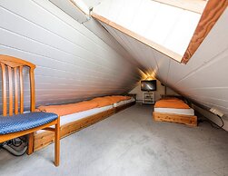 Apartment in Friedrichskoog-spitze With Parking Space