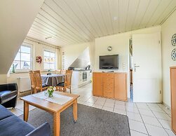 Apartment in Friedrichskoog-spitze With Parking Space