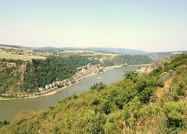 Cosy Holiday Home in Sankt Goarshausen With Barbecue