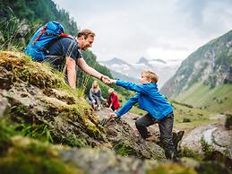 Apartment in Bramberg am Wildkogel With Balcony