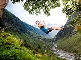 Apartment in Bramberg am Wildkogel With Balcony
