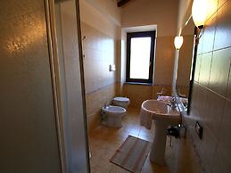 Farmhouse With Pool in an Area With History, Nature and art