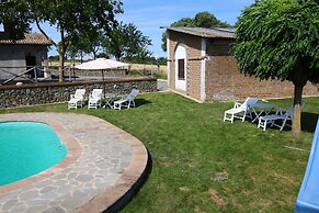 Farmhouse With Pool in an Area With History, Nature and art
