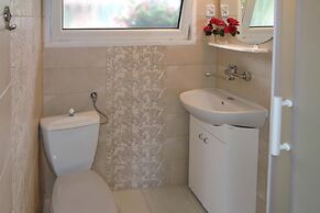 Bungalows in Wrzosowo - The Bird's Cage for 4 Persons