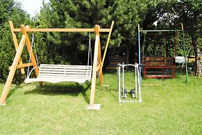 Bungalows in Wrzosowo - The Bird's Cage for 4 Persons