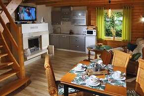 Holiday Center With Pool, Lacko