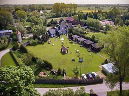 Holiday Center With Pool, Lacko