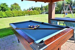 Holiday Center With Pool, Lacko