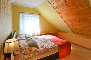 Holiday Center With Pool, Lacko