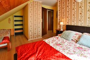 Holiday Center With Pool, Lacko