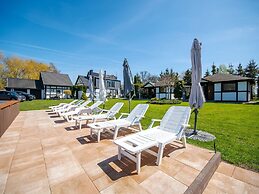 Holiday Center With Pool, Lacko