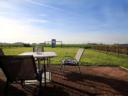 Geraeumige Ferienwohnungen mit Eigener Terrasse, Nessmersiel